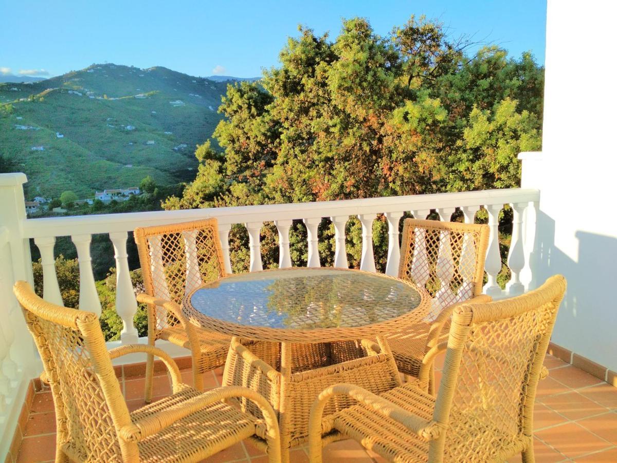 Villa Las Encinas Costa Del Sol Торрокс-Коста Экстерьер фото