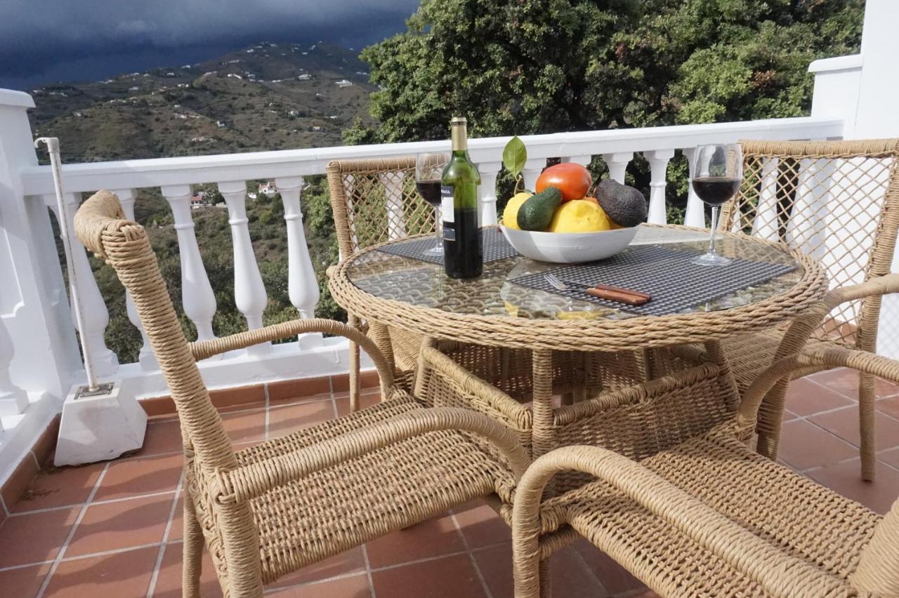 Villa Las Encinas Costa Del Sol Торрокс-Коста Экстерьер фото